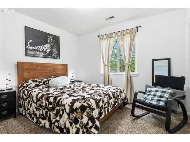 1363 Sw BINFORD LAKE Pkwy, Gresham, OR 97080