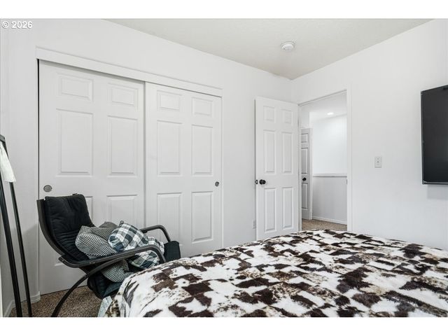 1363 Sw BINFORD LAKE Pkwy, Gresham, OR 97080