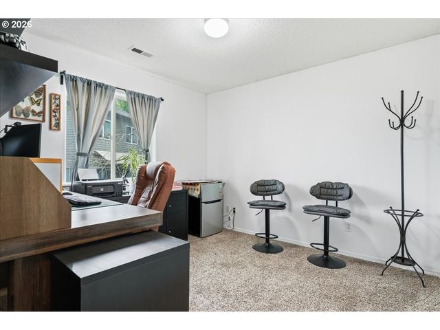 1363 Sw BINFORD LAKE Pkwy, Gresham, OR 97080