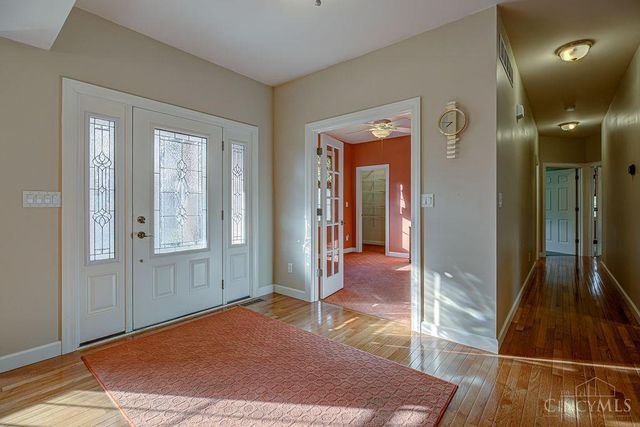 1850 S Weaver Road, Morgan Twp, OH 45053