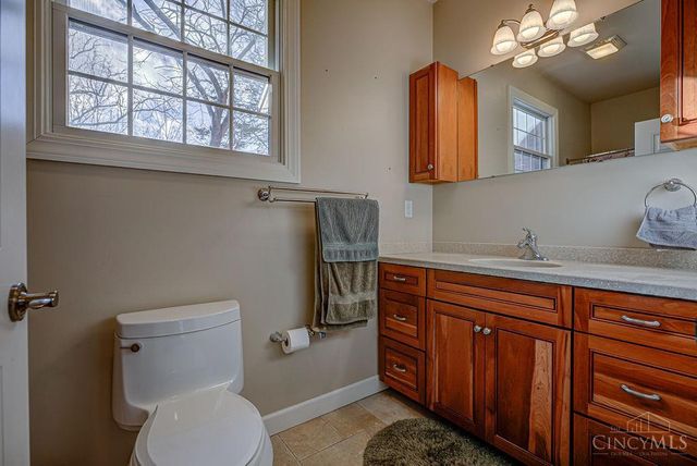 1850 S Weaver Road, Morgan Twp, OH 45053