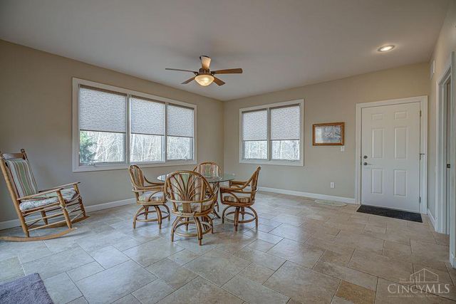 1850 S Weaver Road, Morgan Twp, OH 45053