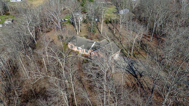 1850 S Weaver Road, Morgan Twp, OH 45053