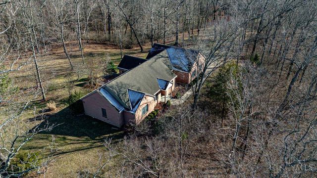 1850 S Weaver Road, Morgan Twp, OH 45053