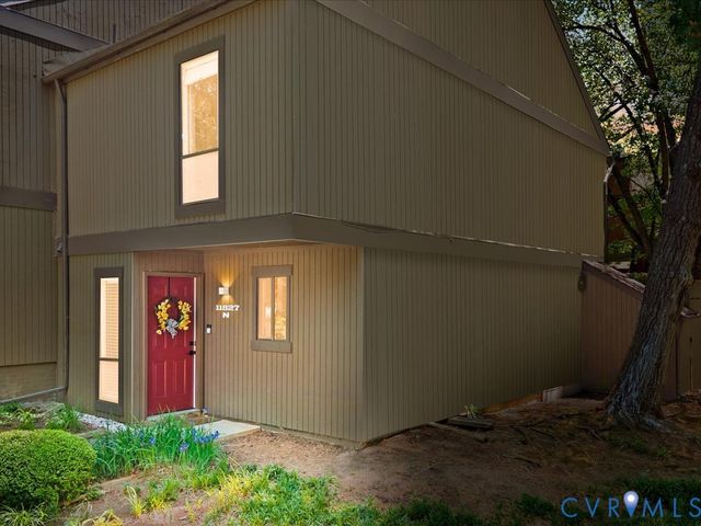 11827 N Briar Patch Dr, Midlothian, VA 23113