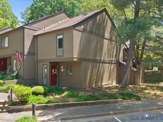 11827 N Briar Patch Dr, Midlothian, VA 23113