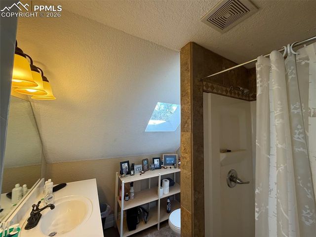 220 Willow Street, Colorado Springs, CO 80903