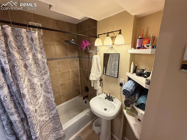 220 Willow Street, Colorado Springs, CO 80903