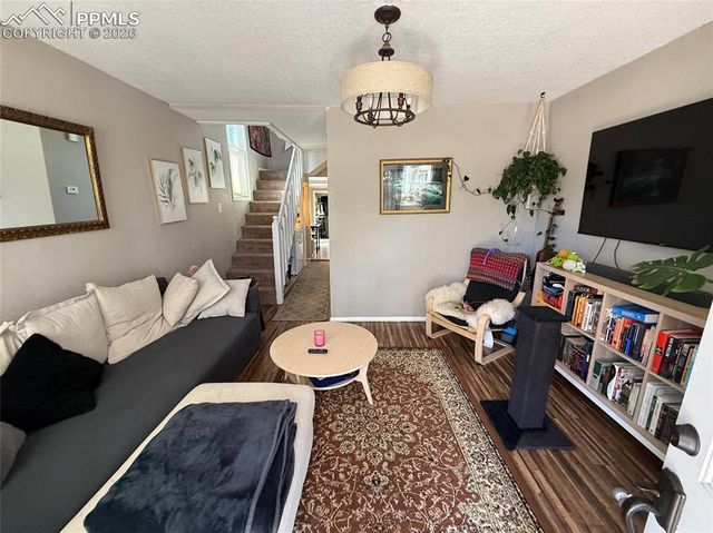 220 Willow Street, Colorado Springs, CO 80903