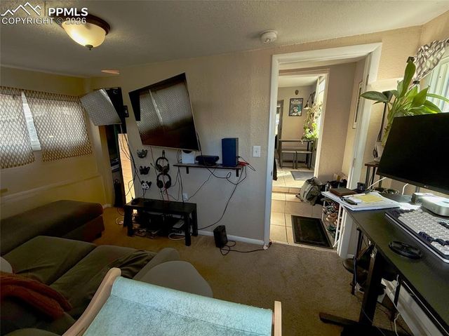 220 Willow Street, Colorado Springs, CO 80903