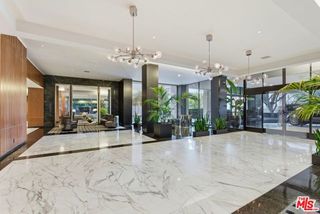 1100 Alta Loma Road 602, West Hollywood, CA 90069