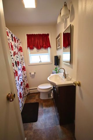 9-10 Patricia Street, Somersworth, NH 03878