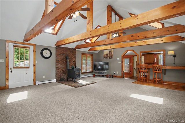 70 Camp Drive, Rhinebeck, NY 12572