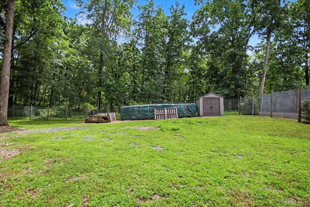 70 Camp Drive, Rhinebeck, NY 12572