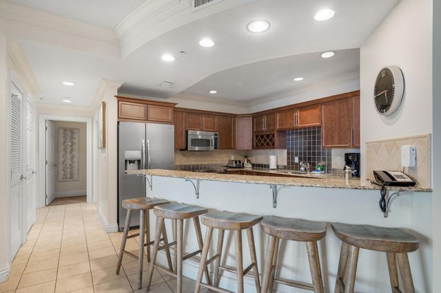 10 Harbor Blvd., UNIT W528, Destin, FL 32541