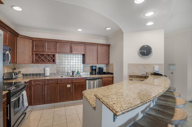 10 Harbor Blvd., UNIT W528, Destin, FL 32541