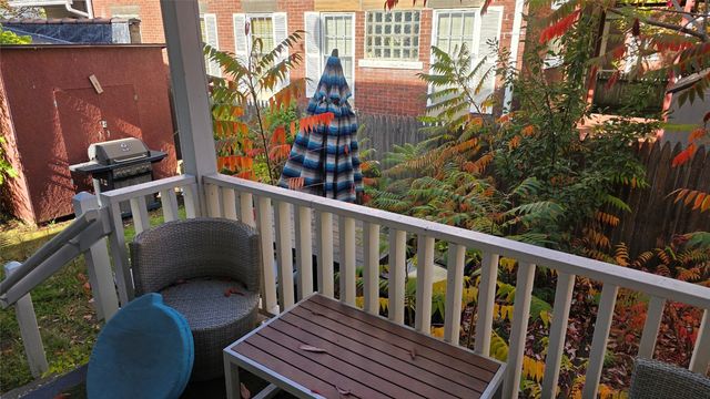 658 W 10TH Street 2, Erie, PA 16502