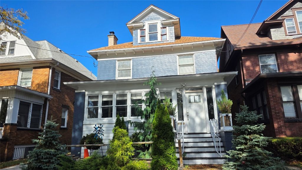 658 W 10TH Street 2, Erie, PA 16502