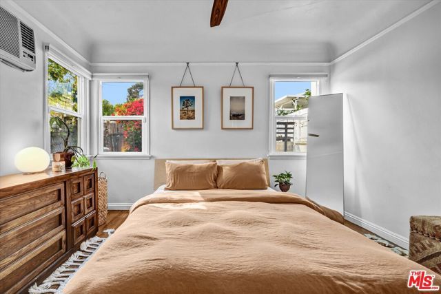 231 Isabel Street, Los Angeles, CA 90065