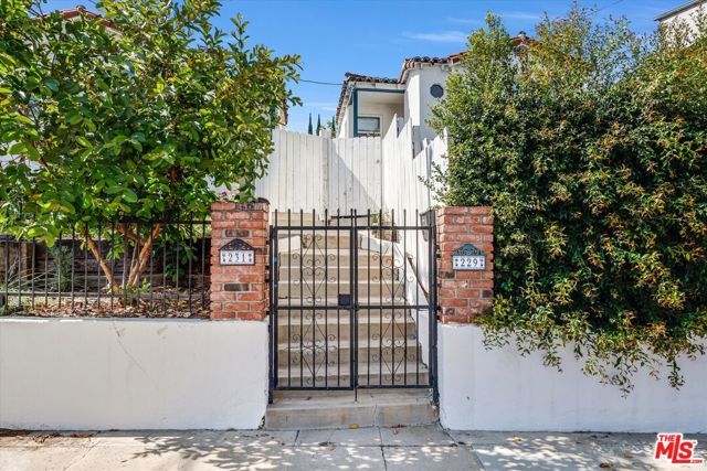 231 Isabel Street, Los Angeles, CA 90065