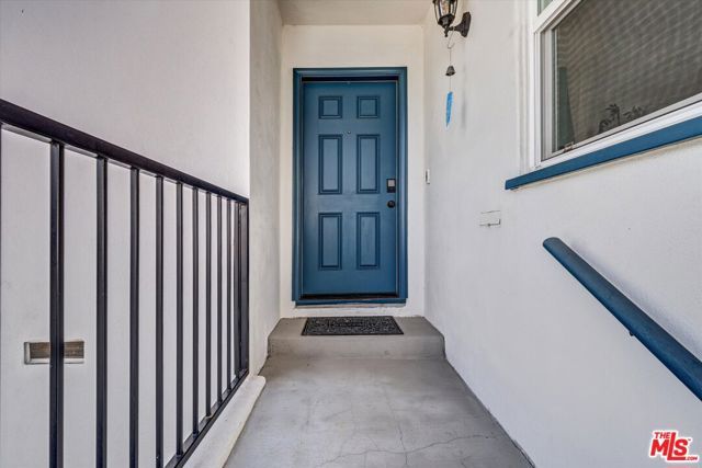 231 Isabel Street, Los Angeles, CA 90065