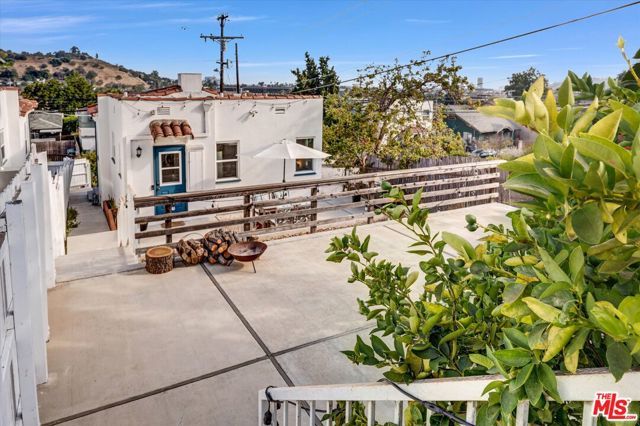 231 Isabel Street, Los Angeles, CA 90065