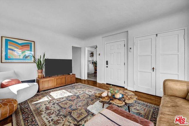 231 Isabel Street, Los Angeles, CA 90065