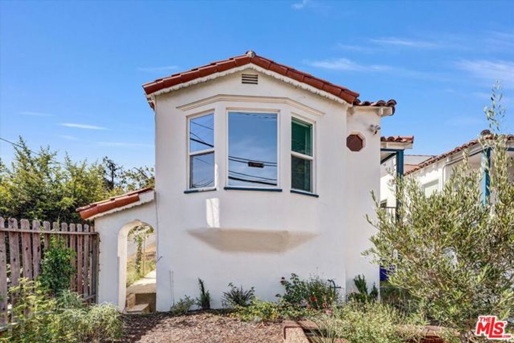 231 Isabel Street, Los Angeles, CA 90065