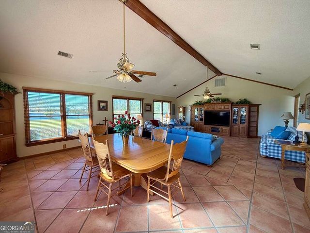 393 Douglas Highway, Hazlehurst, GA 31539