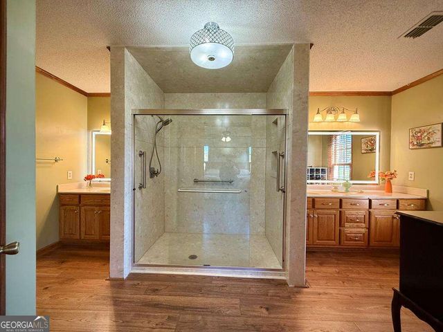 393 Douglas Highway, Hazlehurst, GA 31539