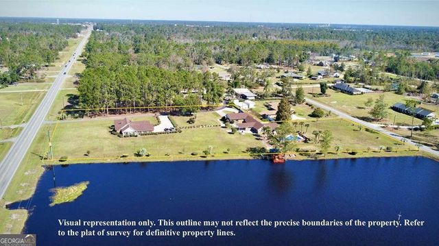 393 Douglas Highway, Hazlehurst, GA 31539