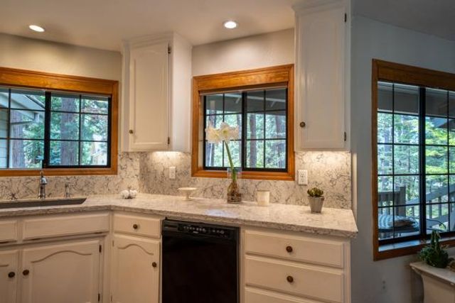 625 Larkspur Ct, Murphys, CA 95247