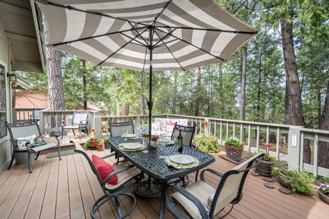 625 Larkspur Ct, Murphys, CA 95247