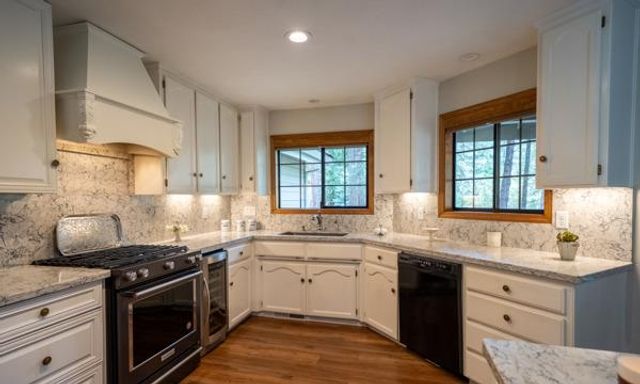 625 Larkspur Ct, Murphys, CA 95247