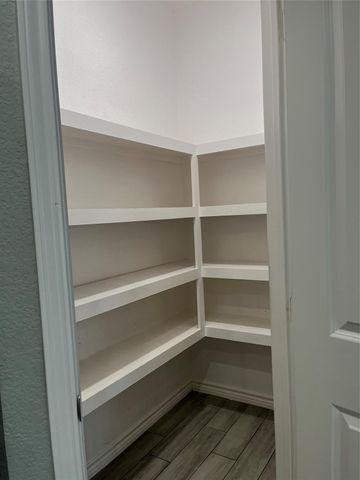 10978 Maywood Street, Willis, TX 77318