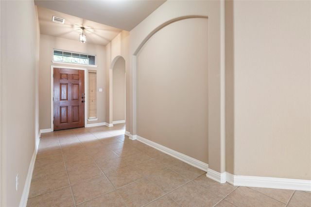 1709 Greenside TRL, Round Rock, TX 78665