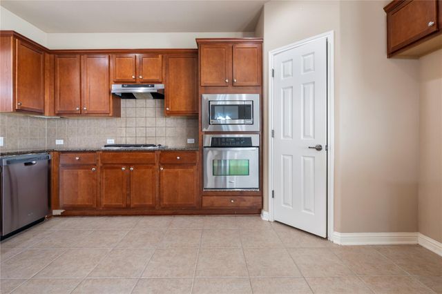 1709 Greenside TRL, Round Rock, TX 78665