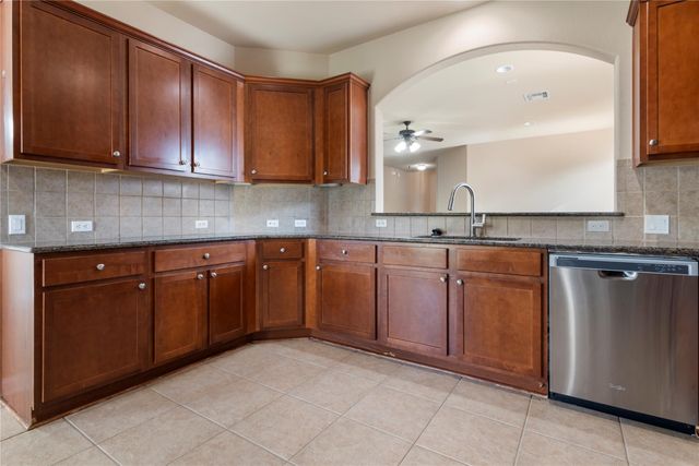 1709 Greenside TRL, Round Rock, TX 78665