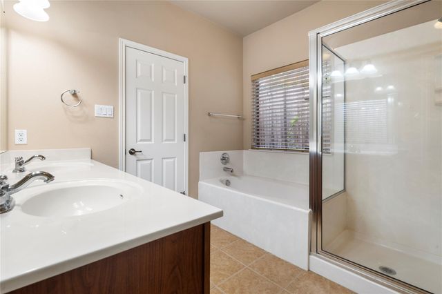 1709 Greenside TRL, Round Rock, TX 78665