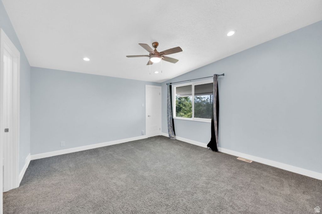 Image 13 of property listing at 3558 S 50 W, Bountiful, UT 84010