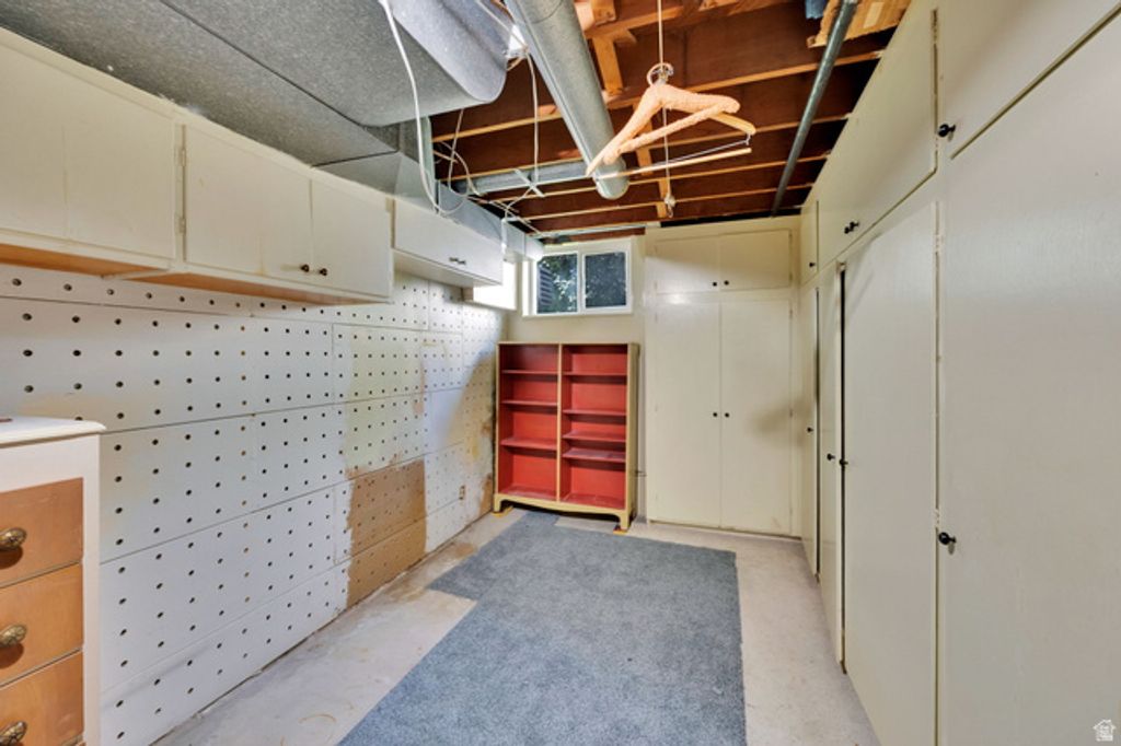 Image 24 of property listing at 3558 S 50 W, Bountiful, UT 84010