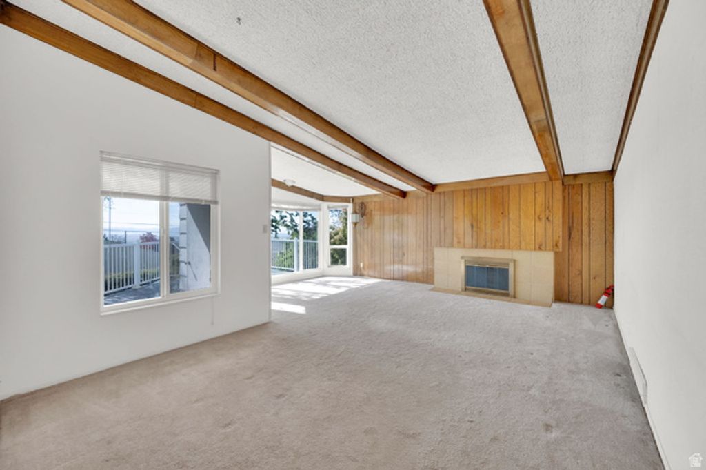 Image 7 of property listing at 3558 S 50 W, Bountiful, UT 84010