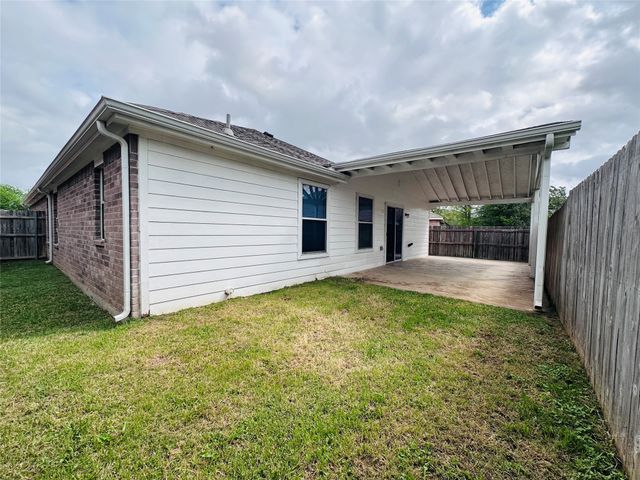 2013 Deniro Drive, Fort Worth, TX 76134