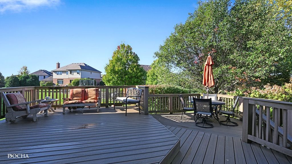 Image 37 of property listing at 17618 Dunn Road, Tinley Park, IL 60487