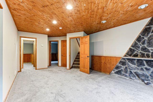 4 Shepherd Court, Circle Pines, MN 55014