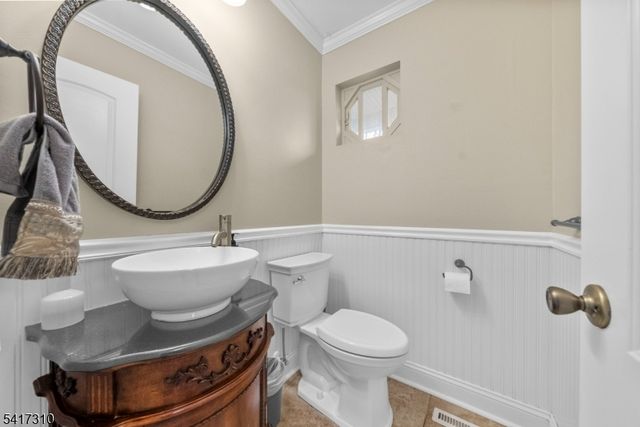 4 Lancaster Ave, Montville Twp., NJ 07045