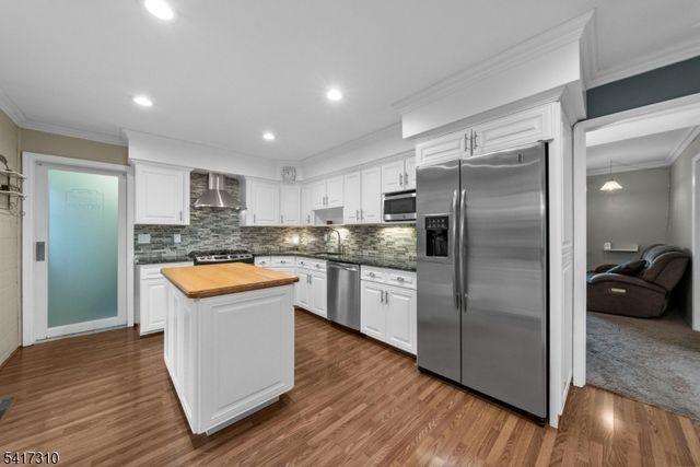 4 Lancaster Ave, Montville Twp., NJ 07045