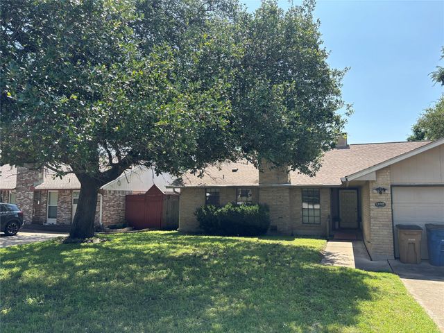 11905 Oak Knoll DR A, Austin, TX 78759