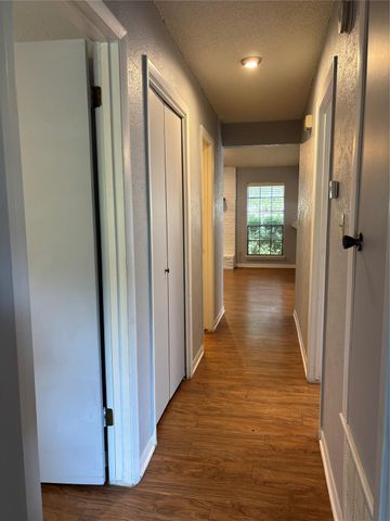 11905 Oak Knoll DR A, Austin, TX 78759