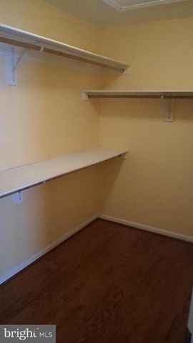 2554 MIRANDA CT, Woodbridge, VA 22191
